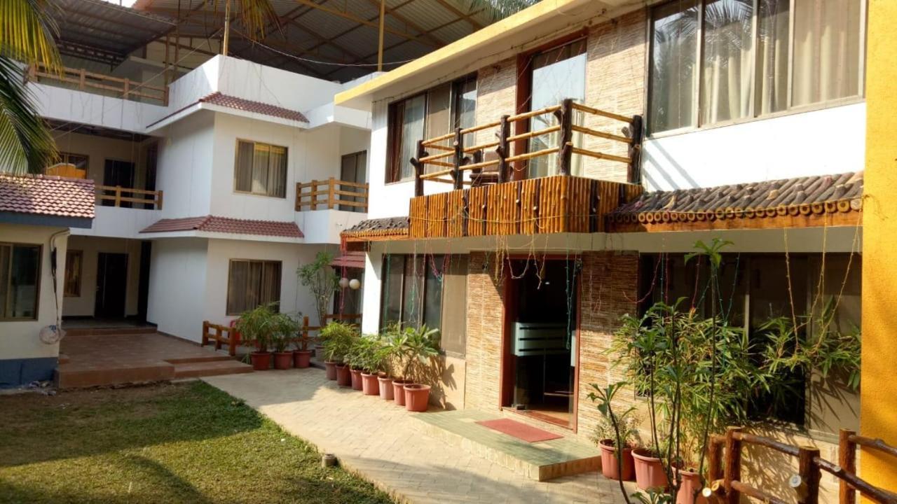 Ruturaj Inn Alībāg Ngoại thất bức ảnh