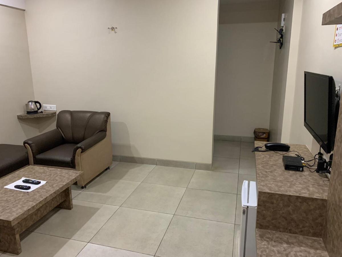 Ruturaj Inn Alībāg Ngoại thất bức ảnh