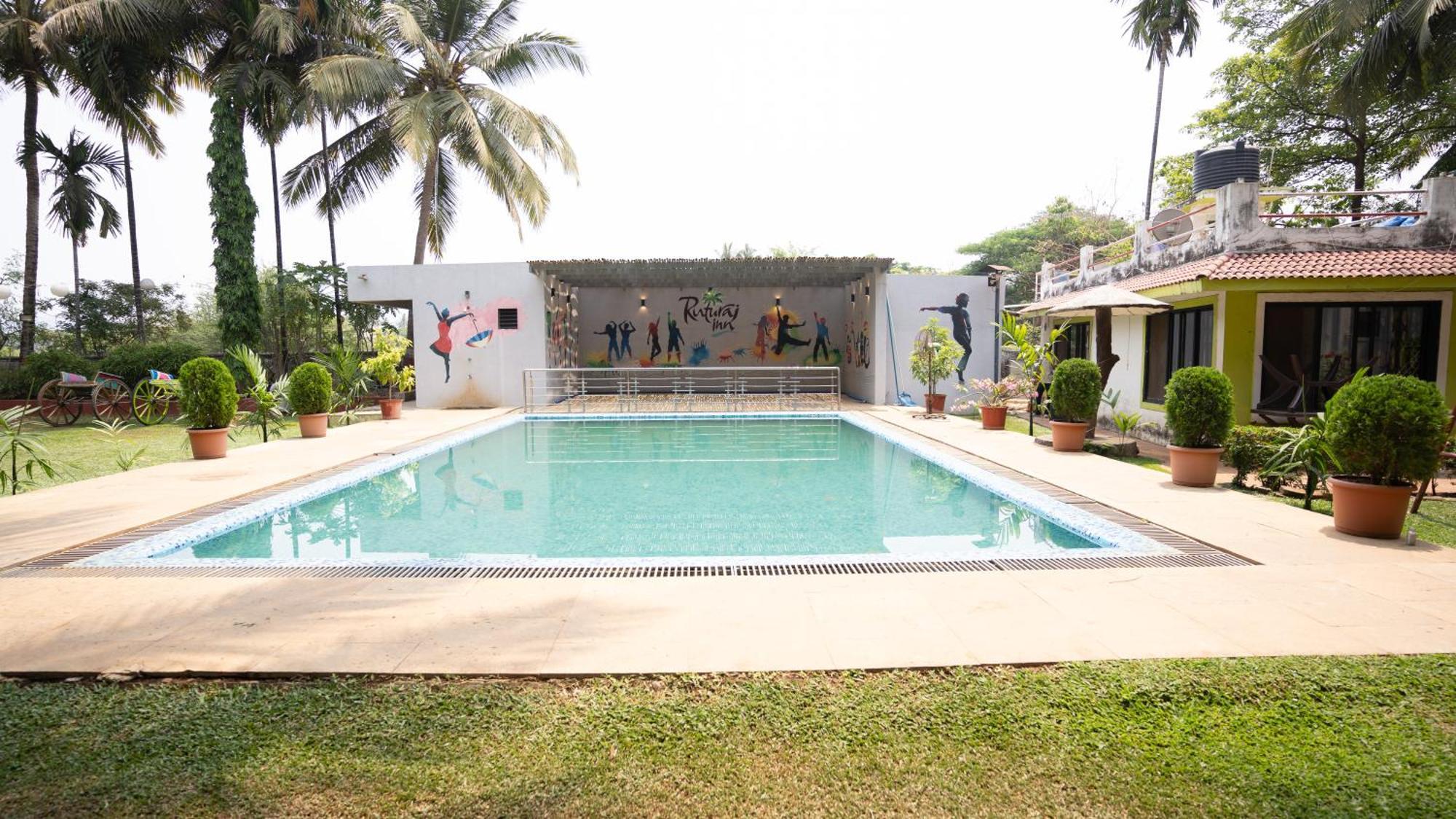 Ruturaj Inn Alībāg Ngoại thất bức ảnh