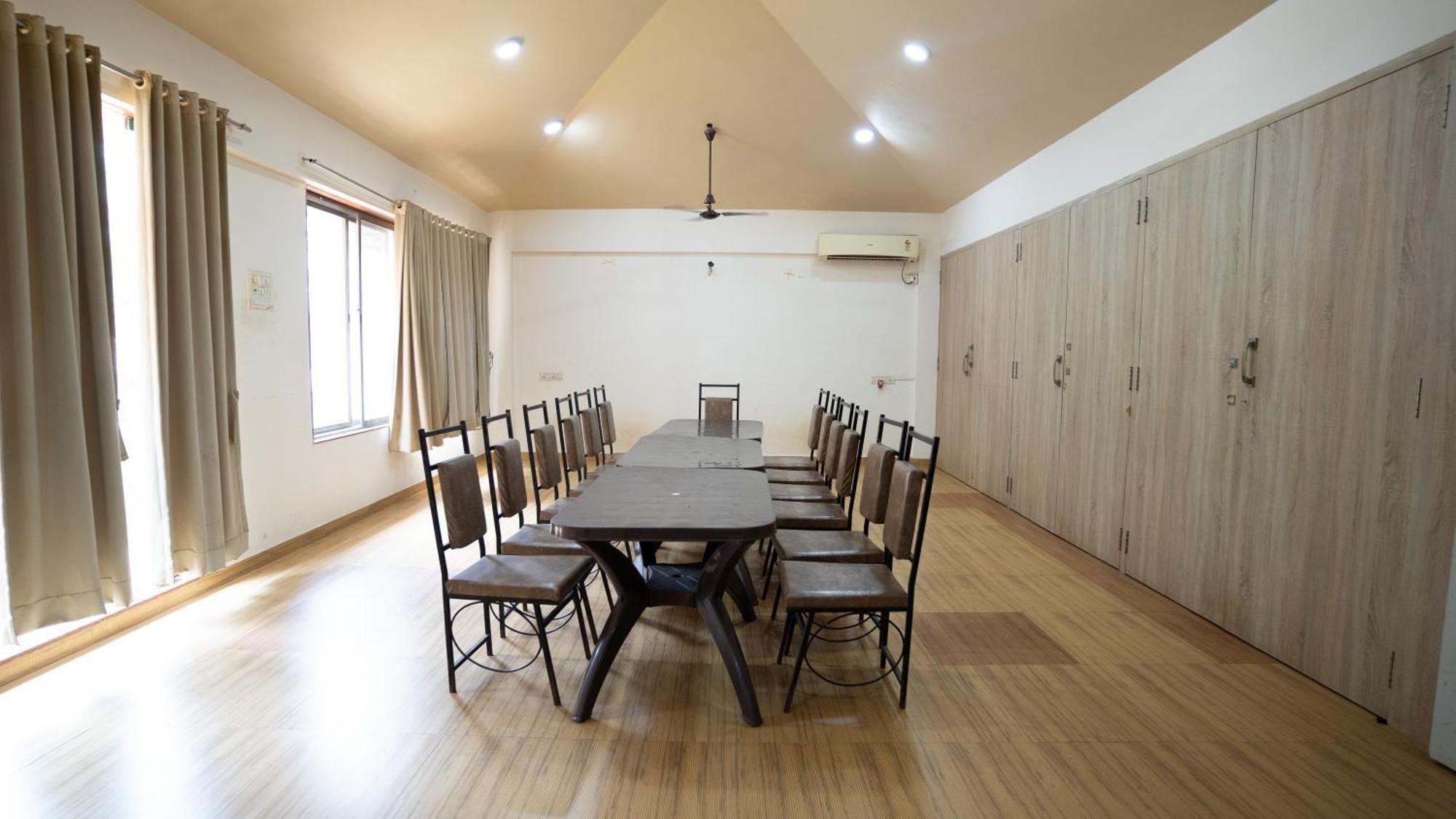 Ruturaj Inn Alībāg Ngoại thất bức ảnh